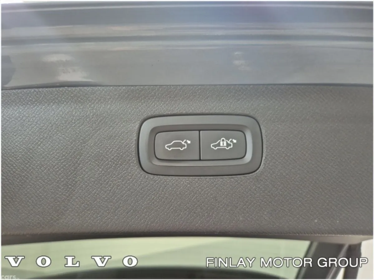 Volvo XC90 SUV, Petrol Plug-in Hybrid, 2023, Grey