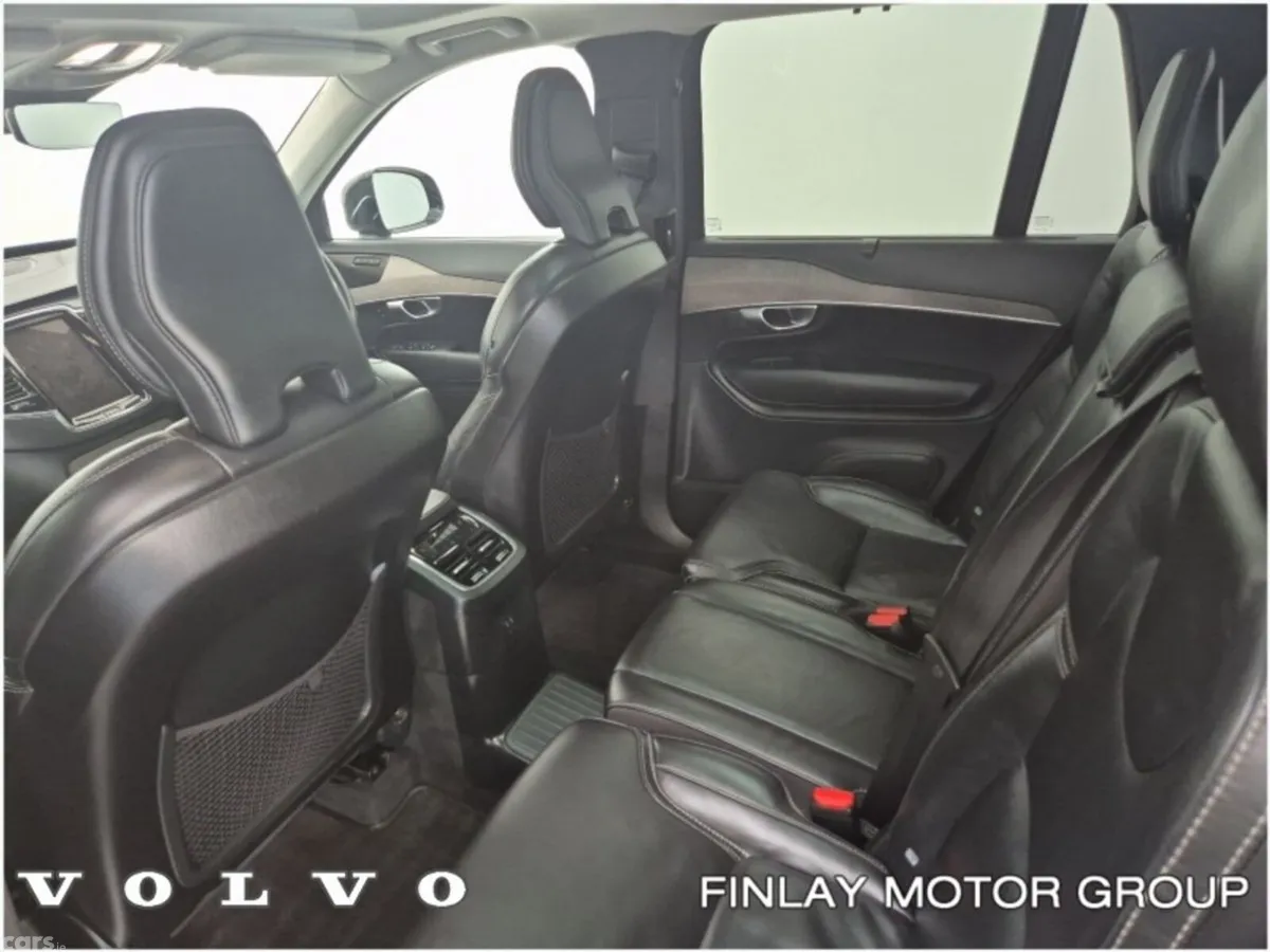 Volvo XC90 SUV, Petrol Plug-in Hybrid, 2023, Grey