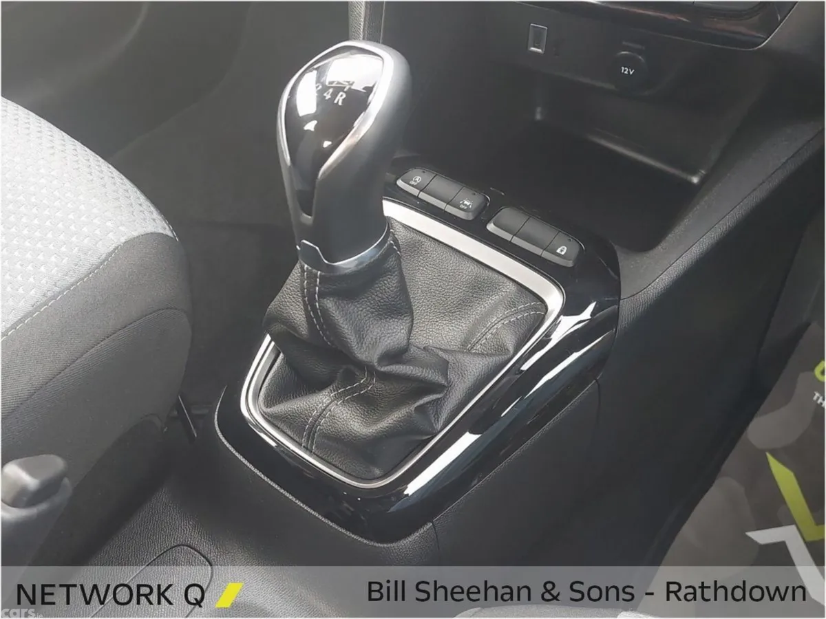 Opel Corsa Hatchback, Petrol, 2025, Black