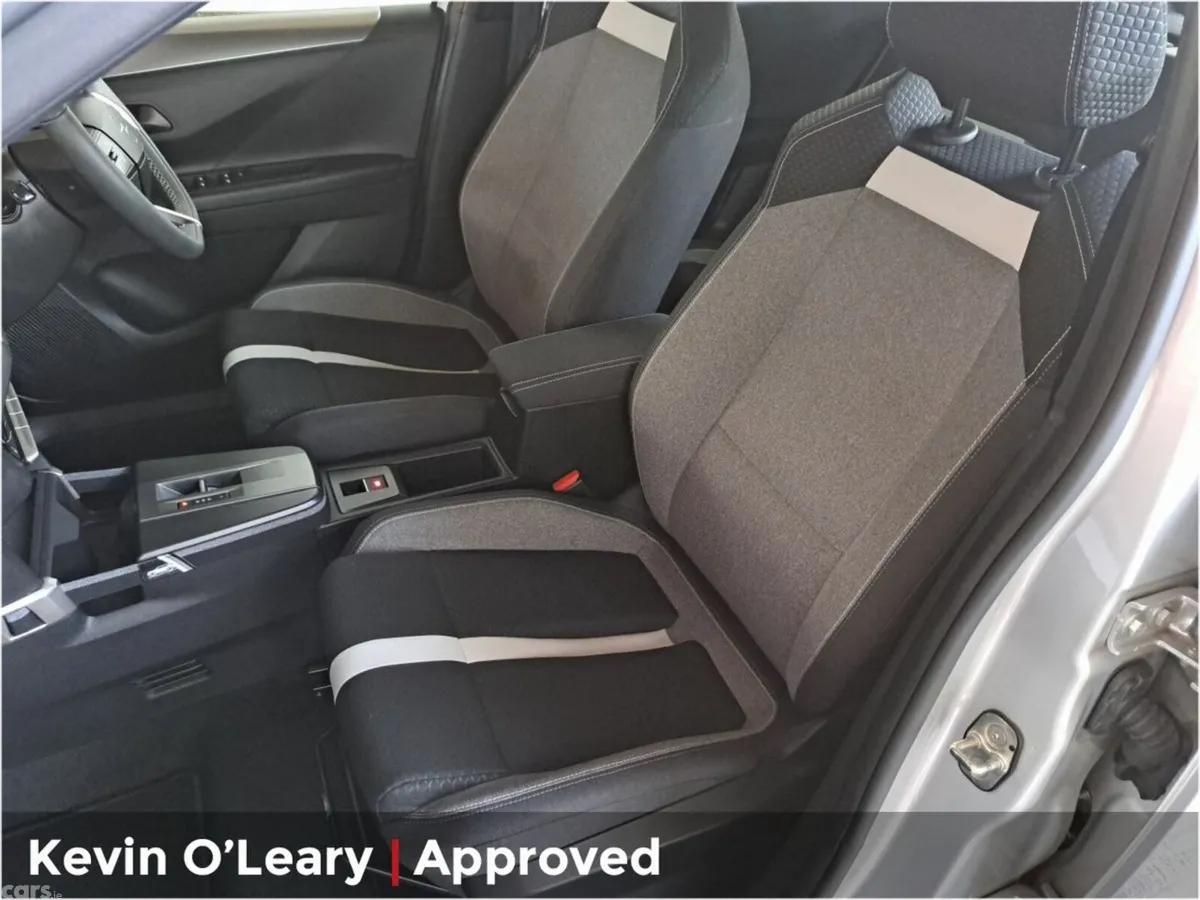 Opel Frontera SUV, Petrol, 2026, Silver