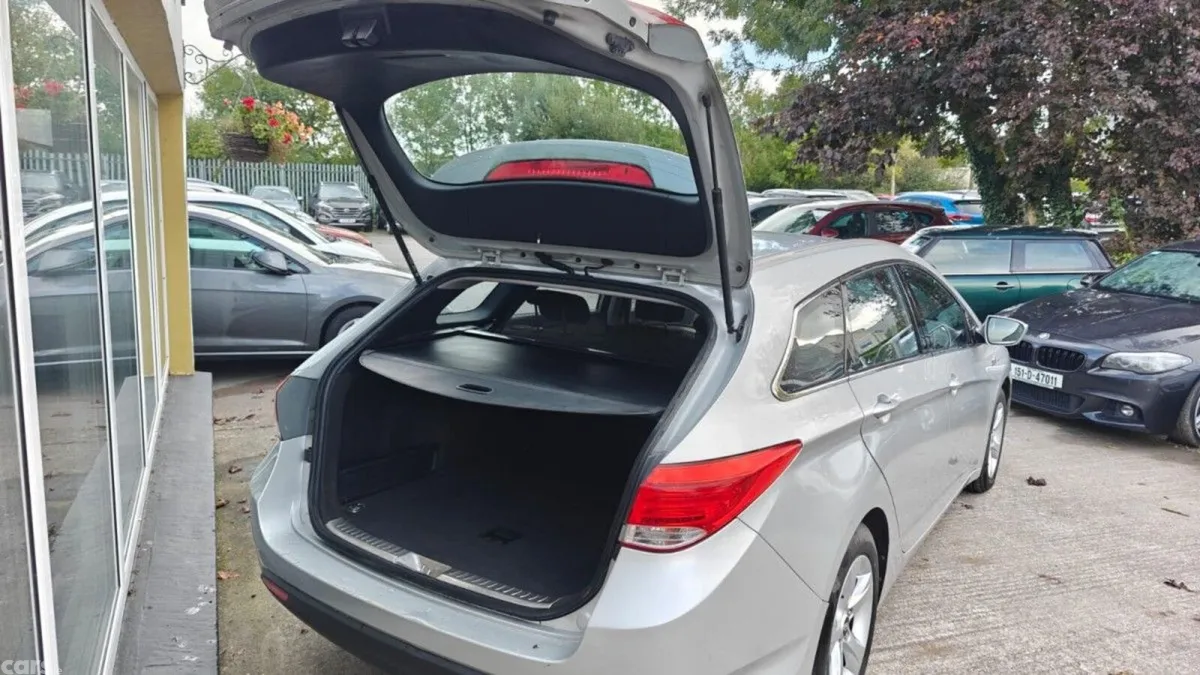 Hyundai i40 Estate, Diesel, 2014, Silver