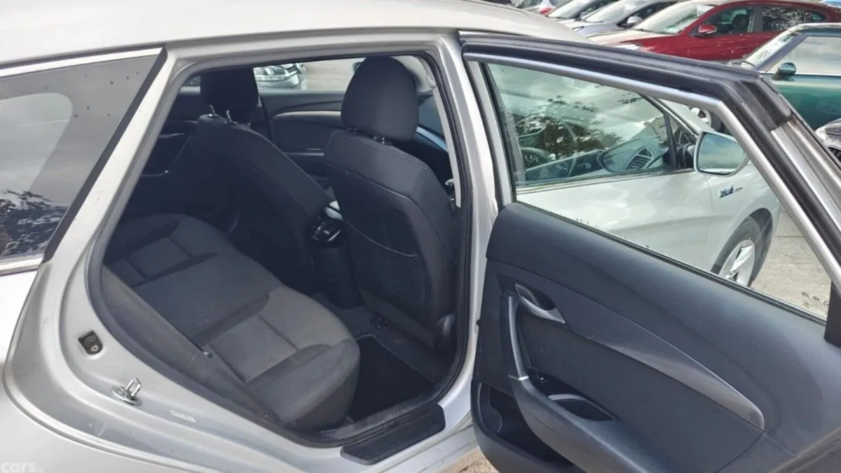 Hyundai i40 Estate, Diesel, 2014, Silver