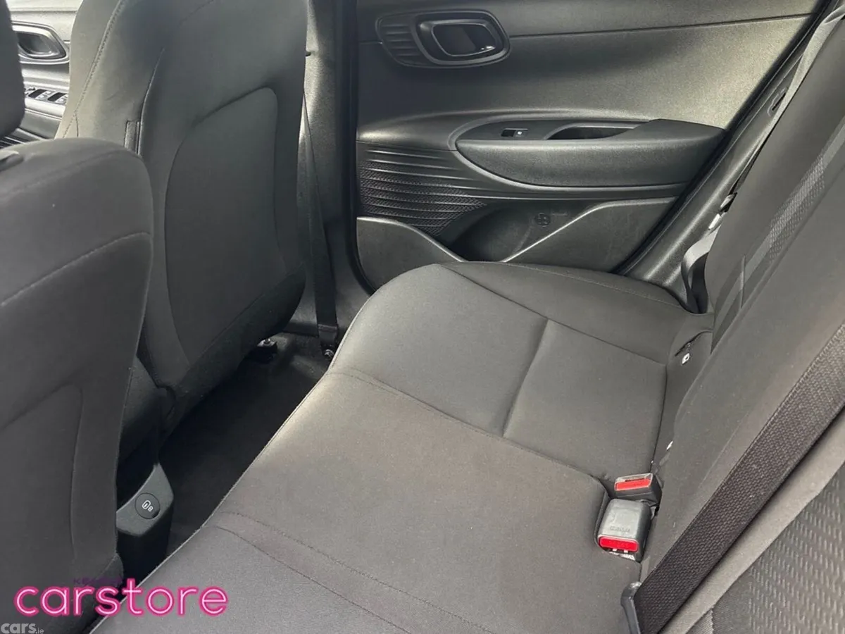 Hyundai i20 Hatchback, Petrol, 2024, Grey