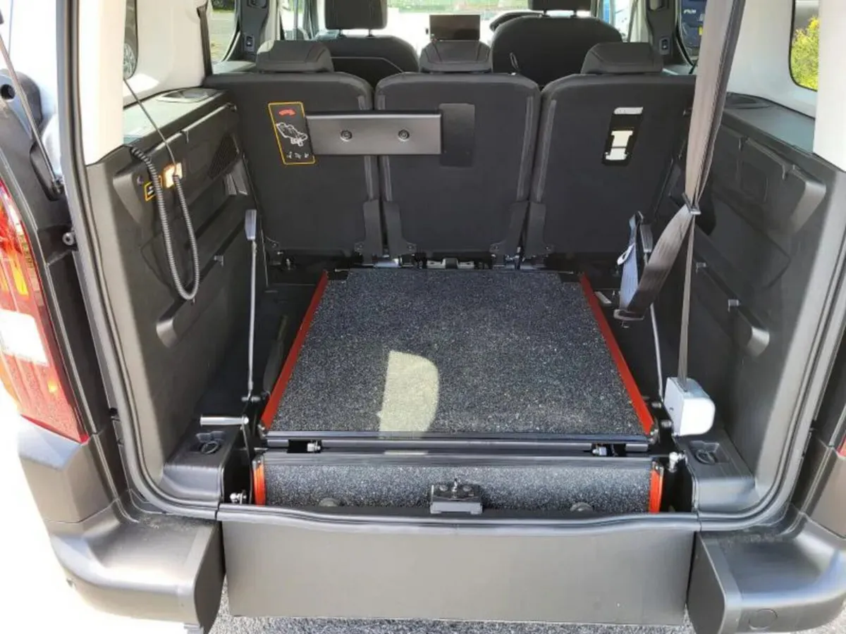 Peugeot Rifter MPV, Diesel, 2026, Grey