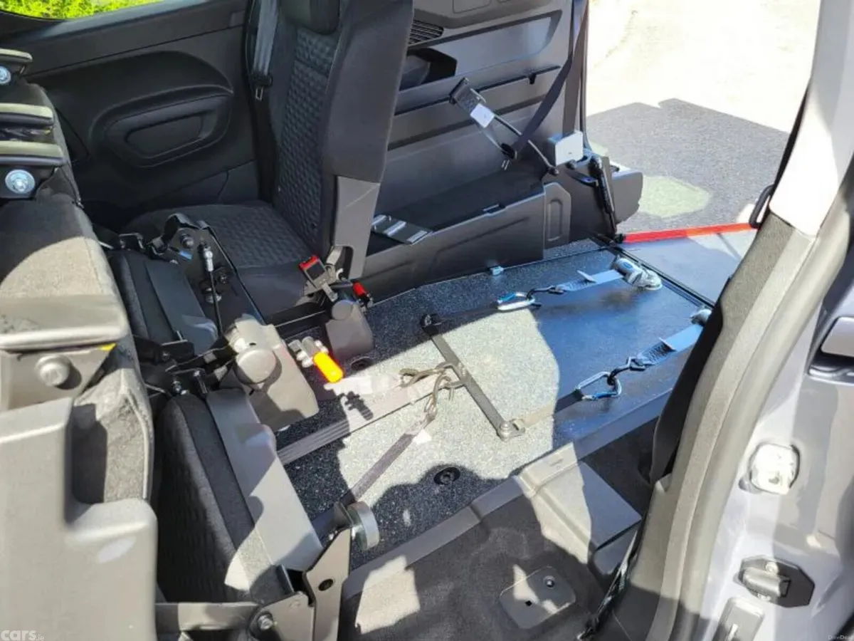 Peugeot Rifter MPV, Diesel, 2026, Grey