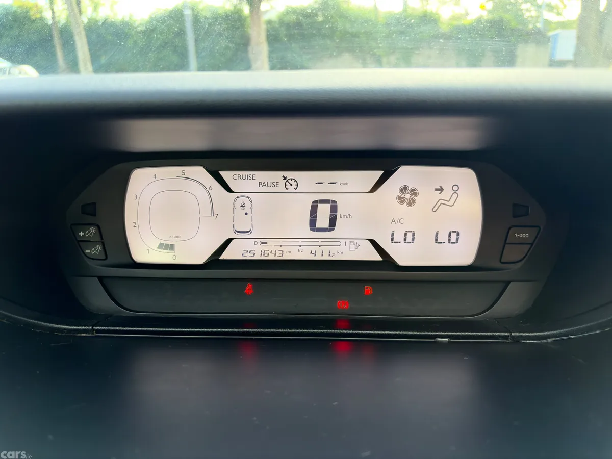 Citroen C4 Hatchback, Diesel, 2015, Red