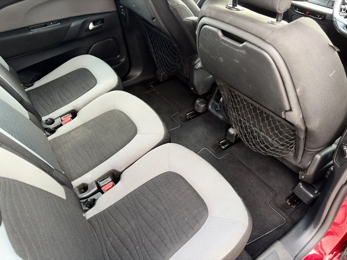 Citroen C4 Hatchback, Diesel, 2015, Red