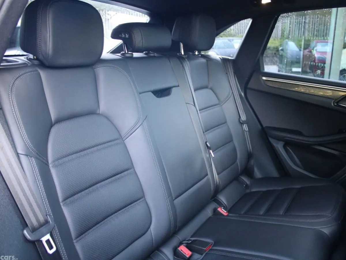 Porsche Macan SUV, Petrol, 2021, Grey