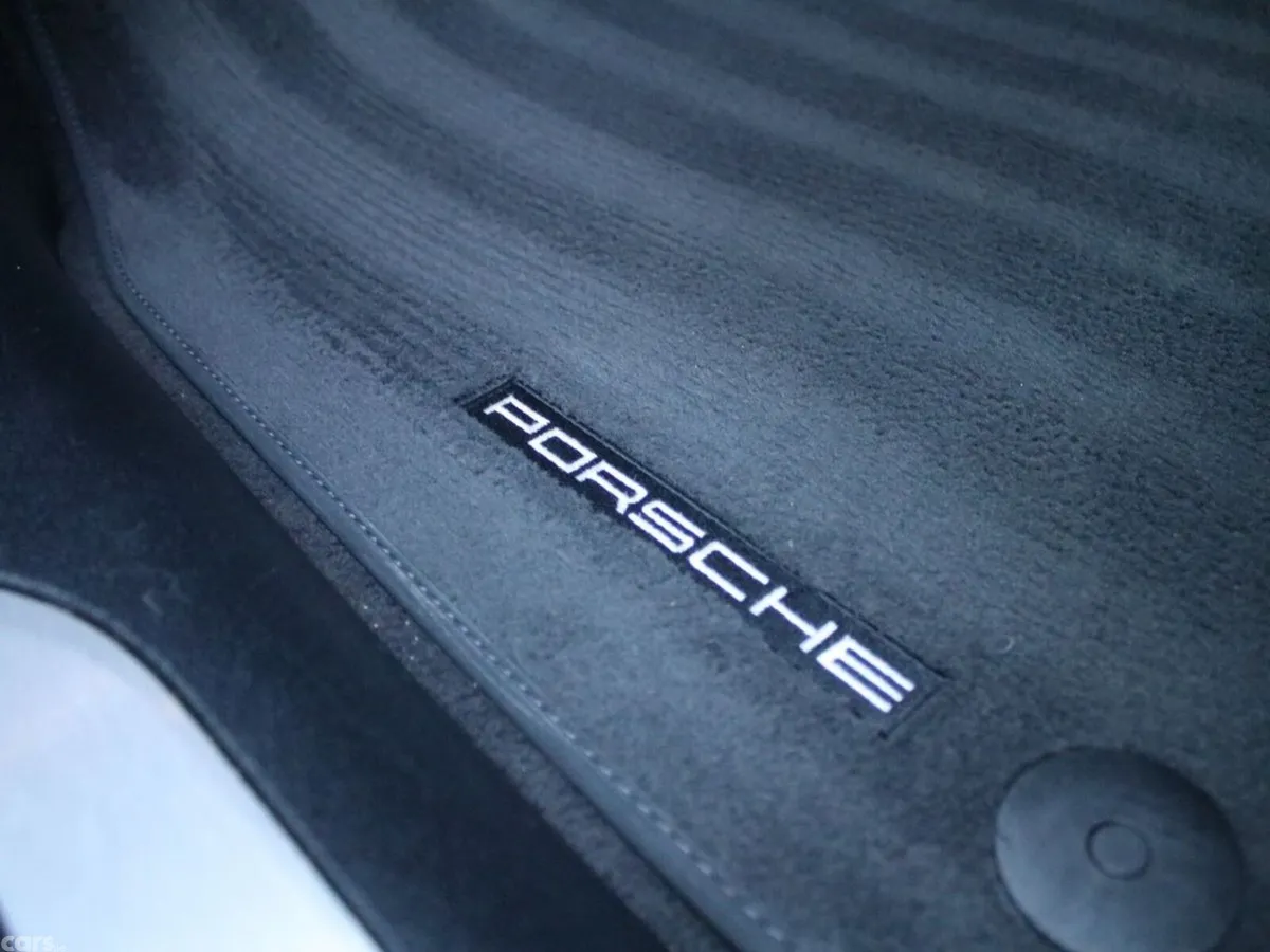 Porsche Macan SUV, Petrol, 2021, Grey