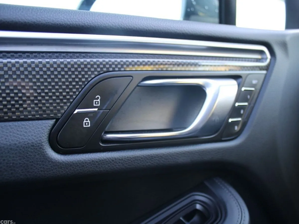 Porsche Macan SUV, Petrol, 2021, Grey