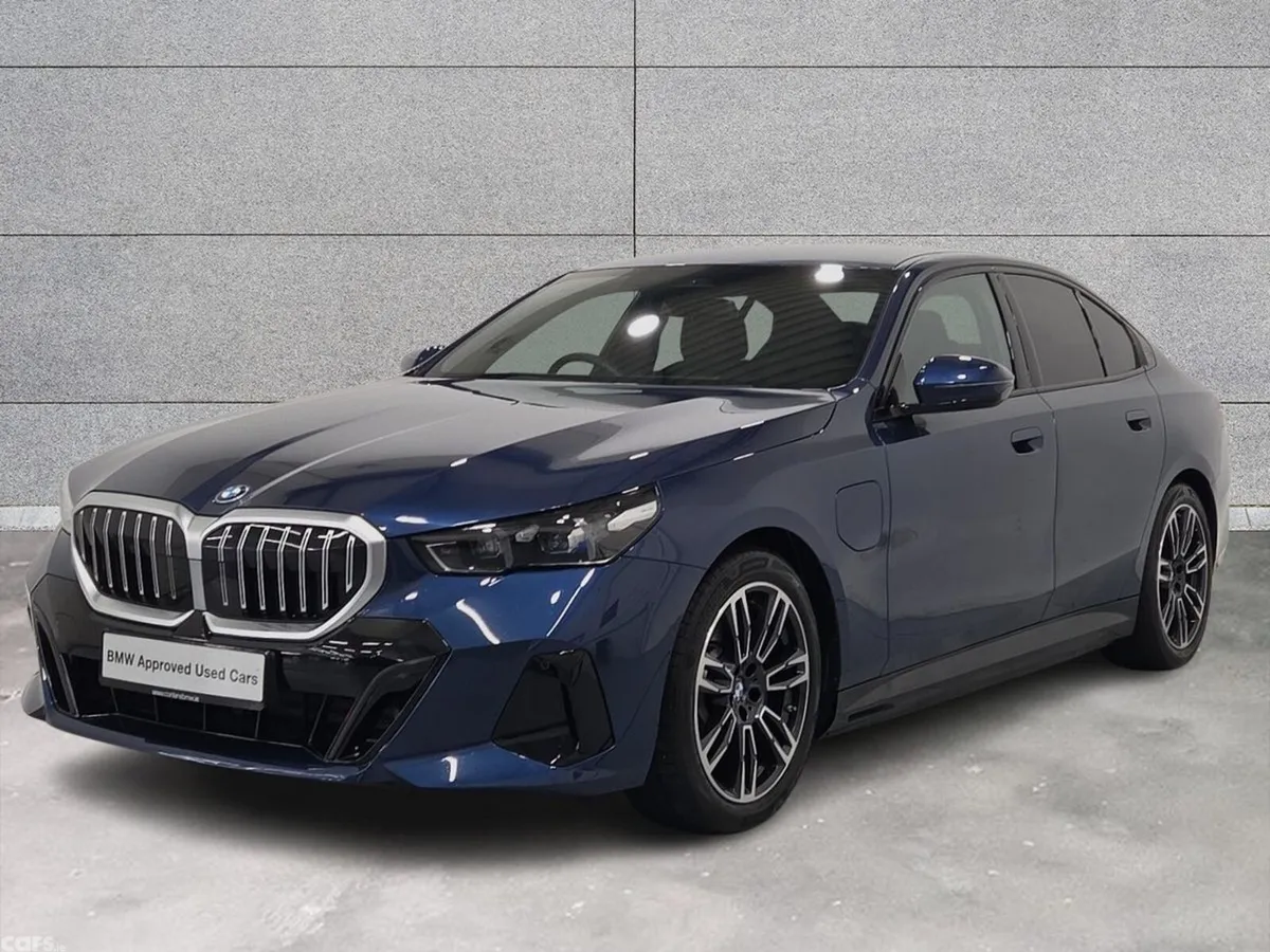 BMW 5-Series Saloon, Petrol Hybrid, 2026, Blue
