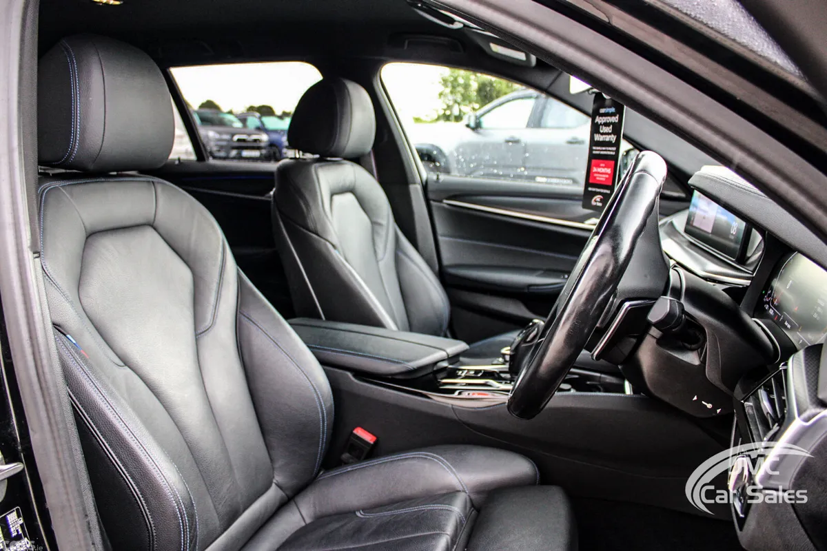 BMW 5-Series Estate, Diesel Hybrid, 2022, Black