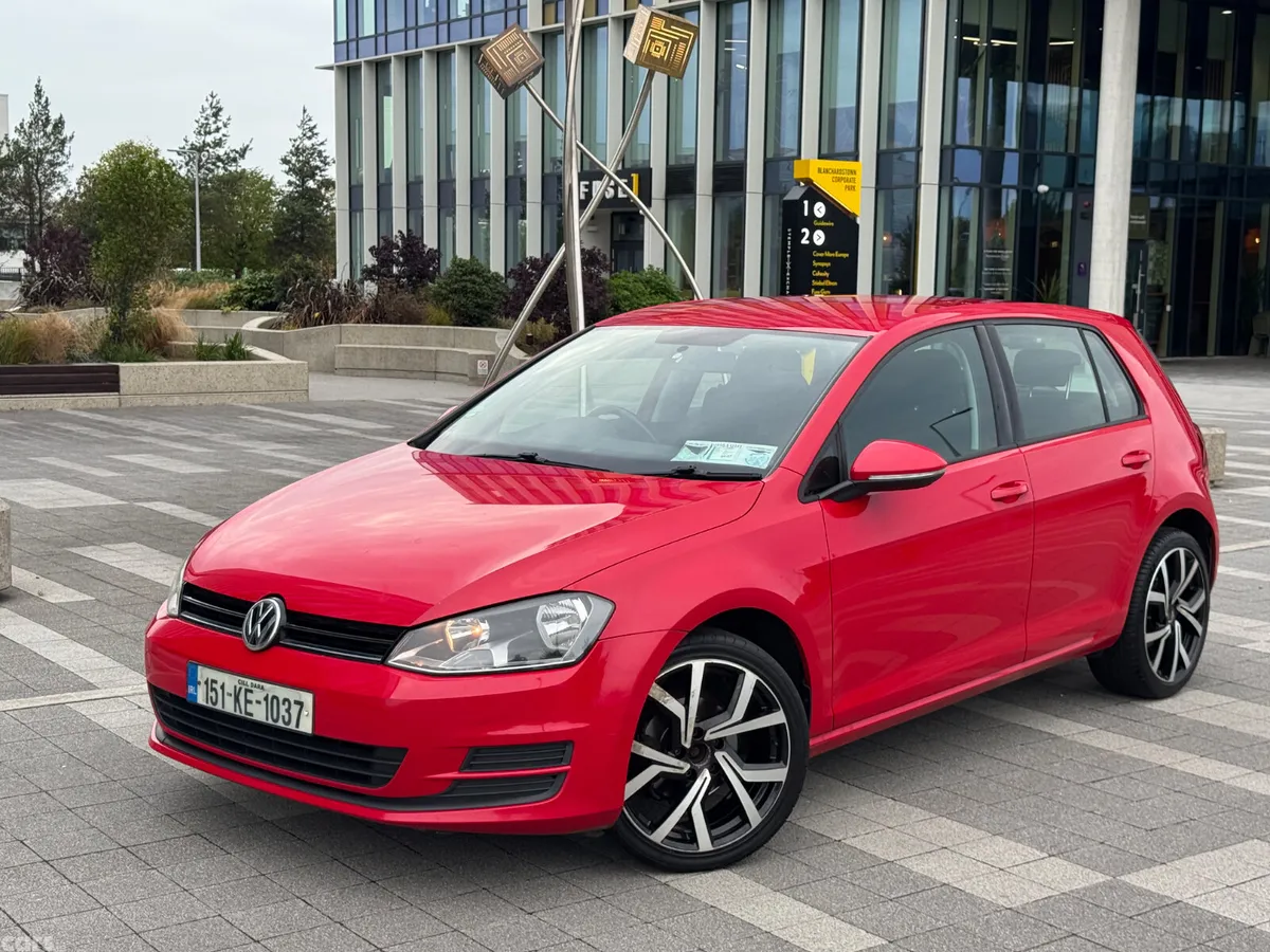 Volkswagen Golf Hatchback, Diesel, 2015, Red