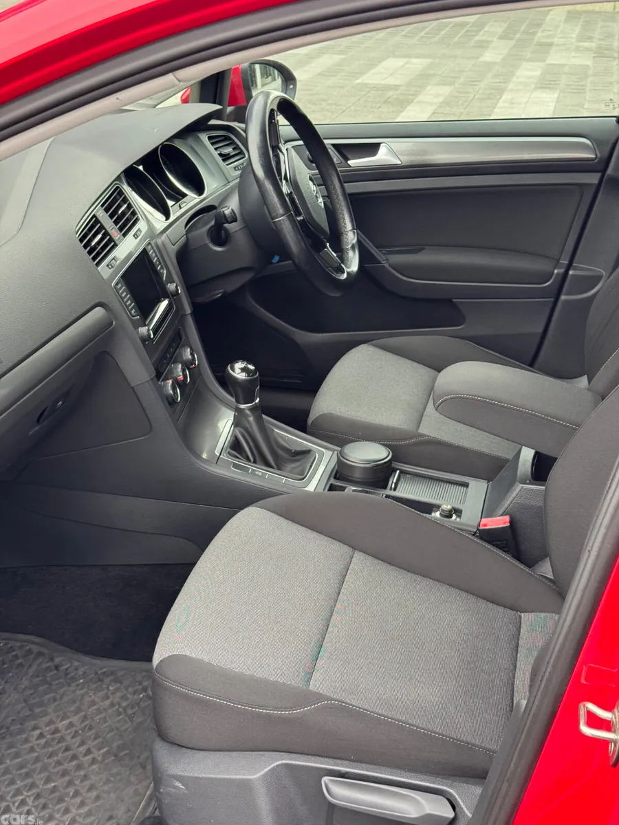 Volkswagen Golf Hatchback, Diesel, 2015, Red