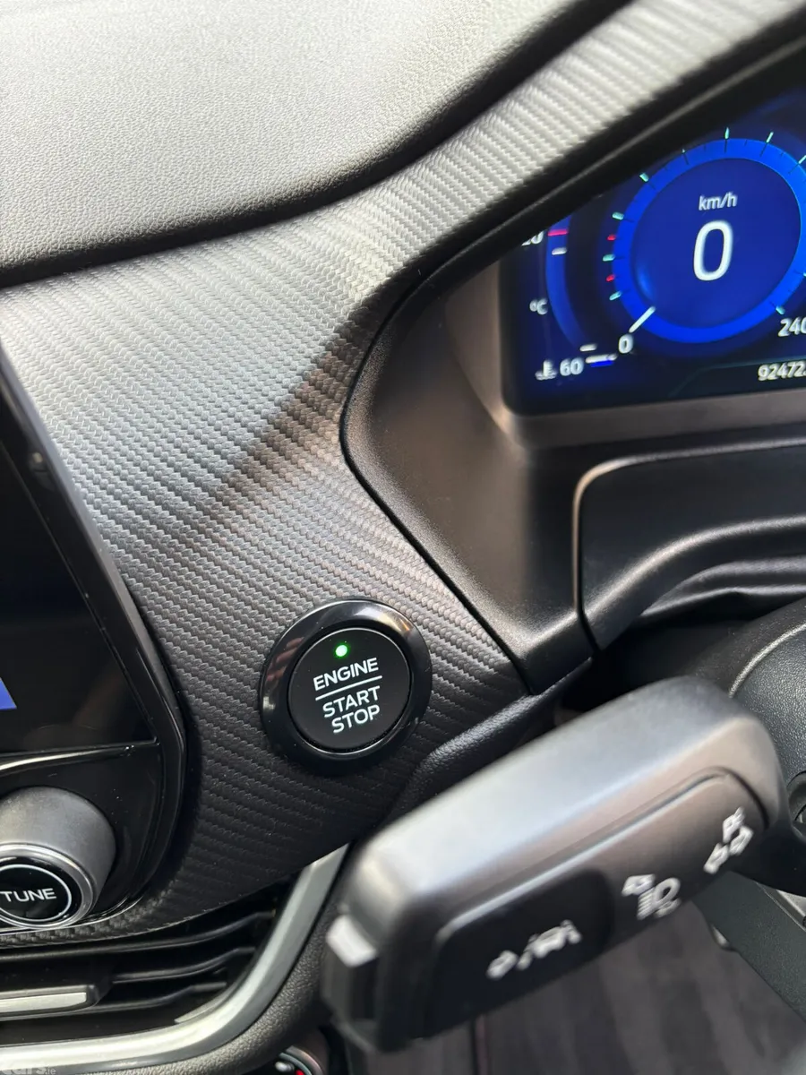 Ford Puma MPV, Petrol Hybrid, 2022, Red