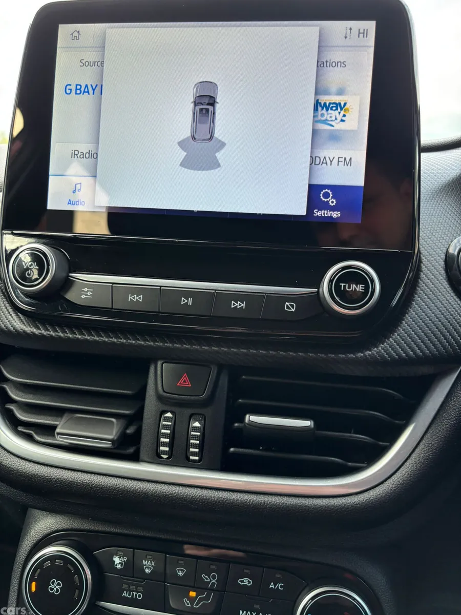 Ford Puma MPV, Petrol Hybrid, 2022, Red