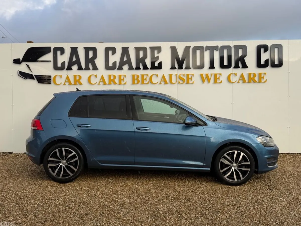 Volkswagen Golf Hatchback, Petrol, 2016, Blue