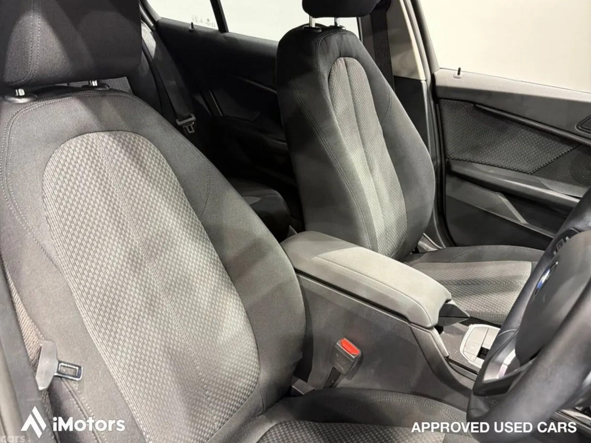 BMW 1-Series Hatchback, Diesel, 2022, White