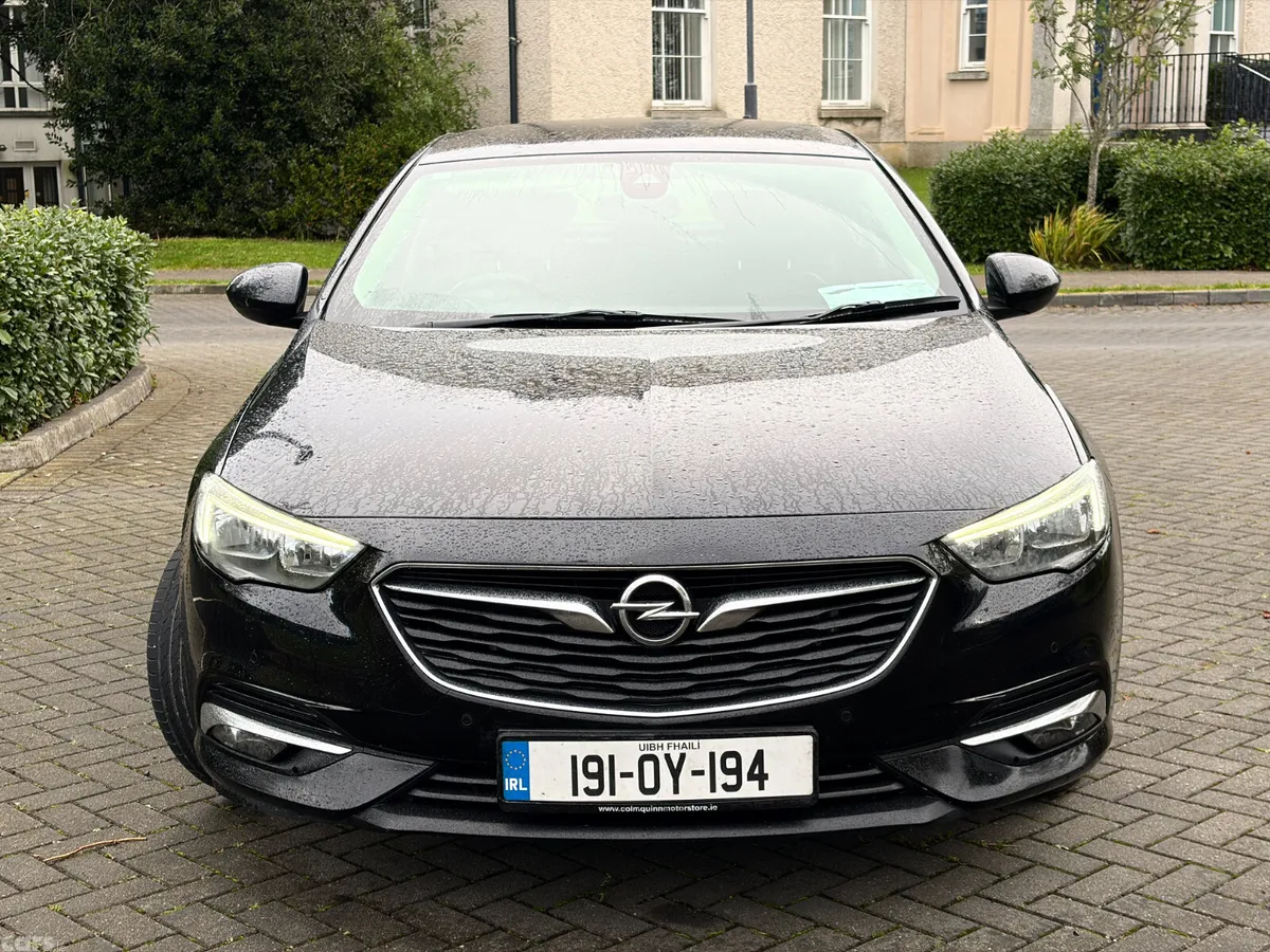 Opel Insignia Hatchback, Diesel, 2019, Black