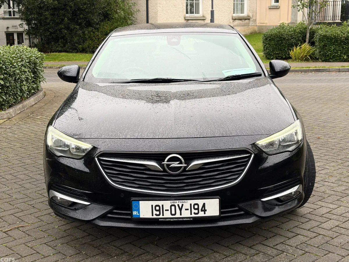 Opel Insignia Hatchback, Diesel, 2019, Black