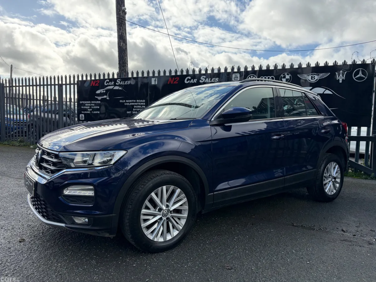Volkswagen T-Roc SUV, Diesel, 2019, Blue