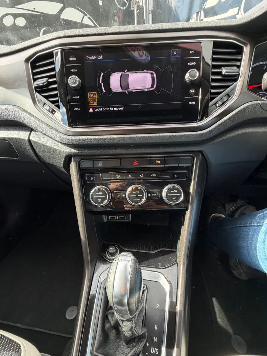 Volkswagen T-Roc SUV, Diesel, 2019, Blue