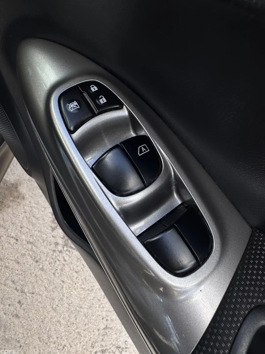Nissan Juke SUV, Petrol, 2014, Silver