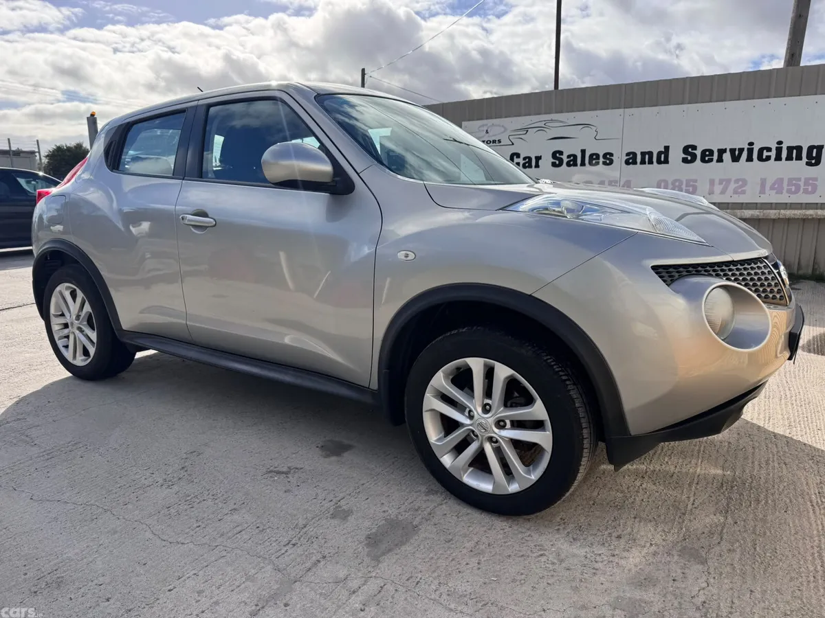 Nissan Juke SUV, Petrol, 2014, Silver