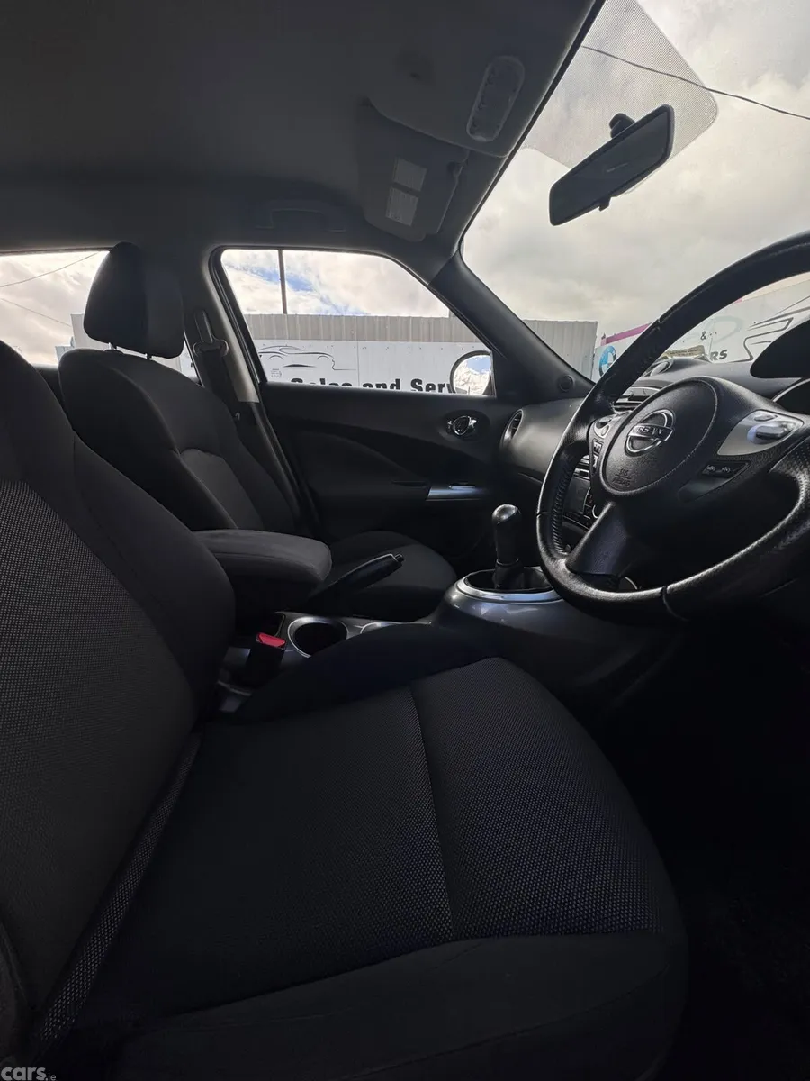 Nissan Juke SUV, Petrol, 2014, Silver