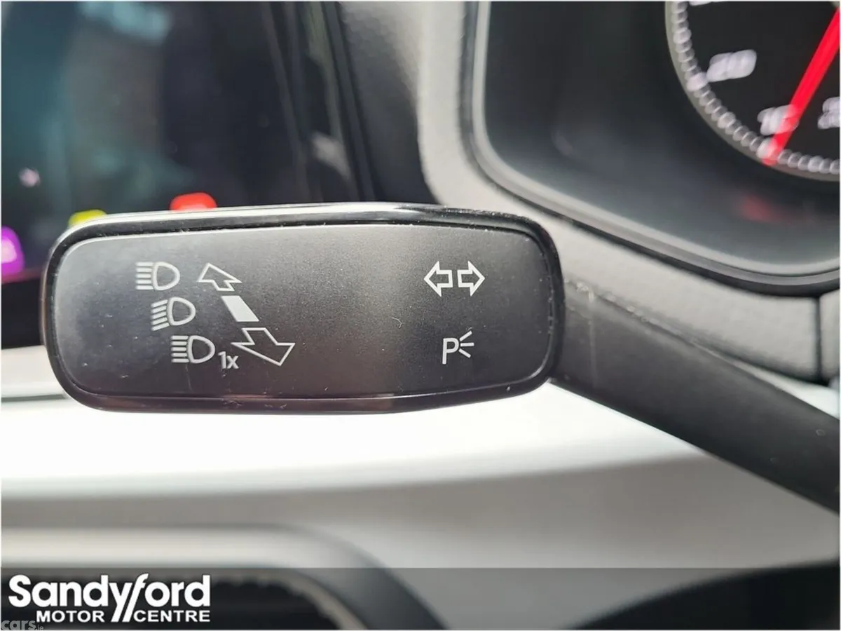 SEAT Arona SUV, Petrol, 2023, White