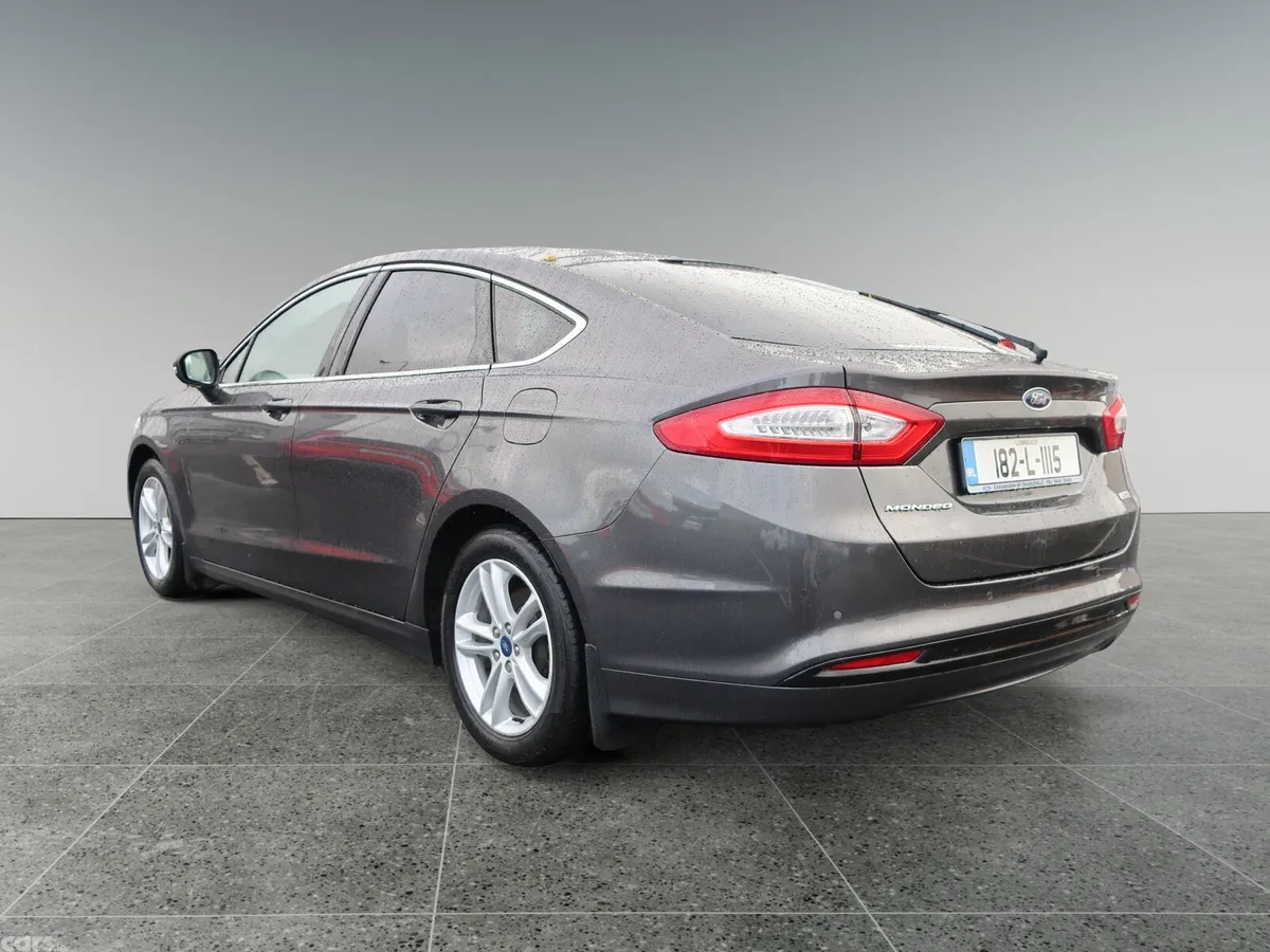 Ford Mondeo Hatchback, Diesel, 2018, Grey