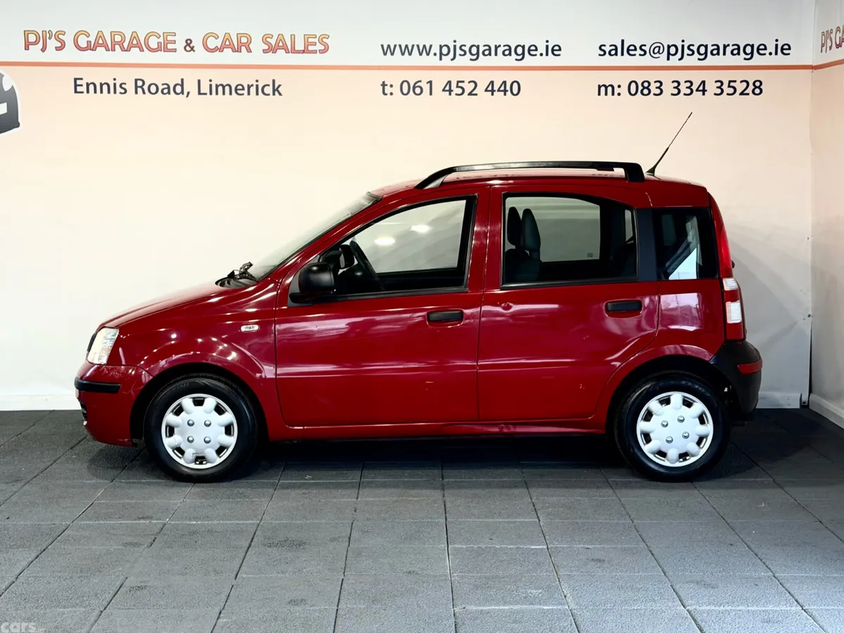 Fiat Panda Hatchback, Petrol, 2010, Red