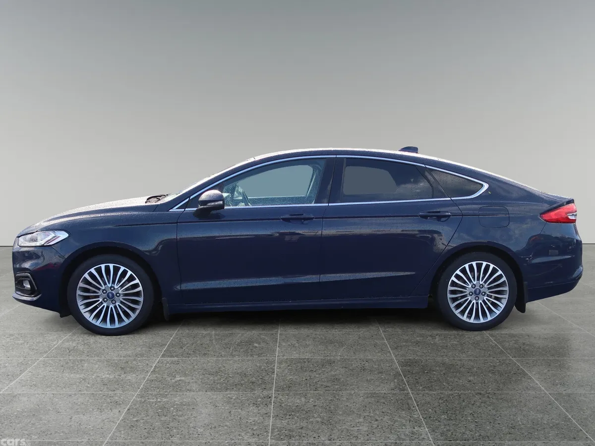 Ford Mondeo Hatchback, Diesel, 2021, Blue
