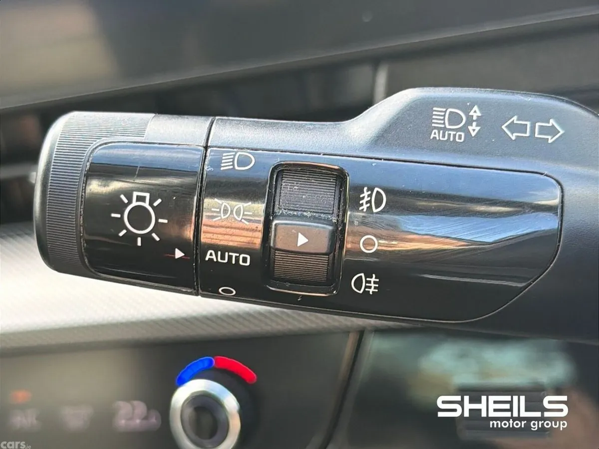 Kia Sportage SUV, Petrol Hybrid, 2023, Grey