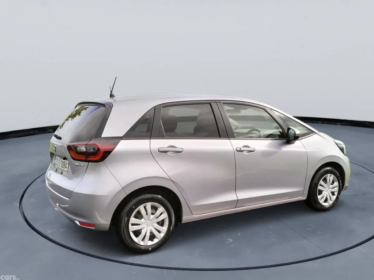 Honda Fit Hatchback, Petrol Hybrid, 2023, Silver