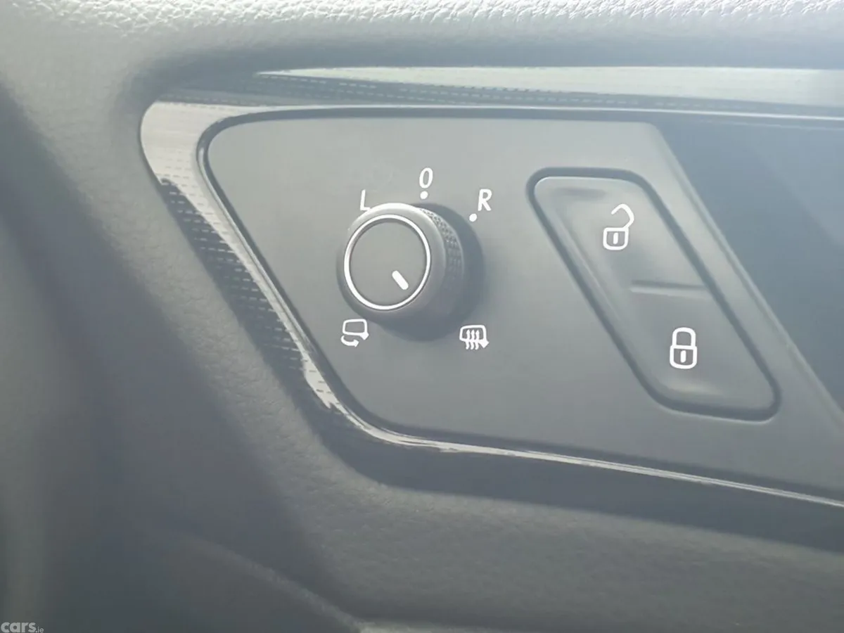 Volkswagen Golf Hatchback, Petrol, 2019, Grey