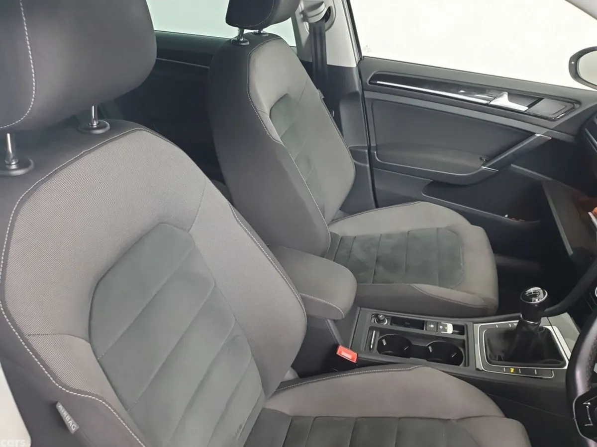 Volkswagen Golf Hatchback, Petrol, 2019, Grey