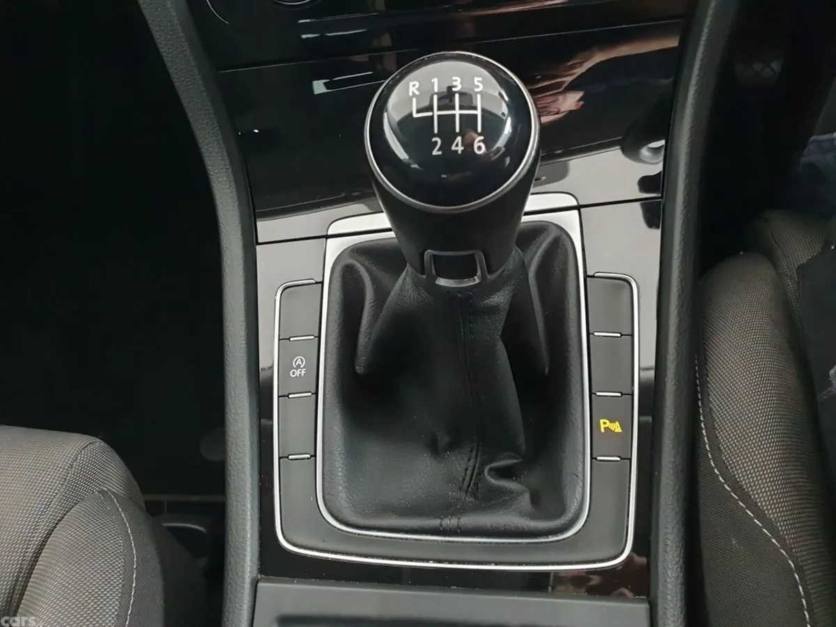 Volkswagen Golf Hatchback, Petrol, 2019, Grey