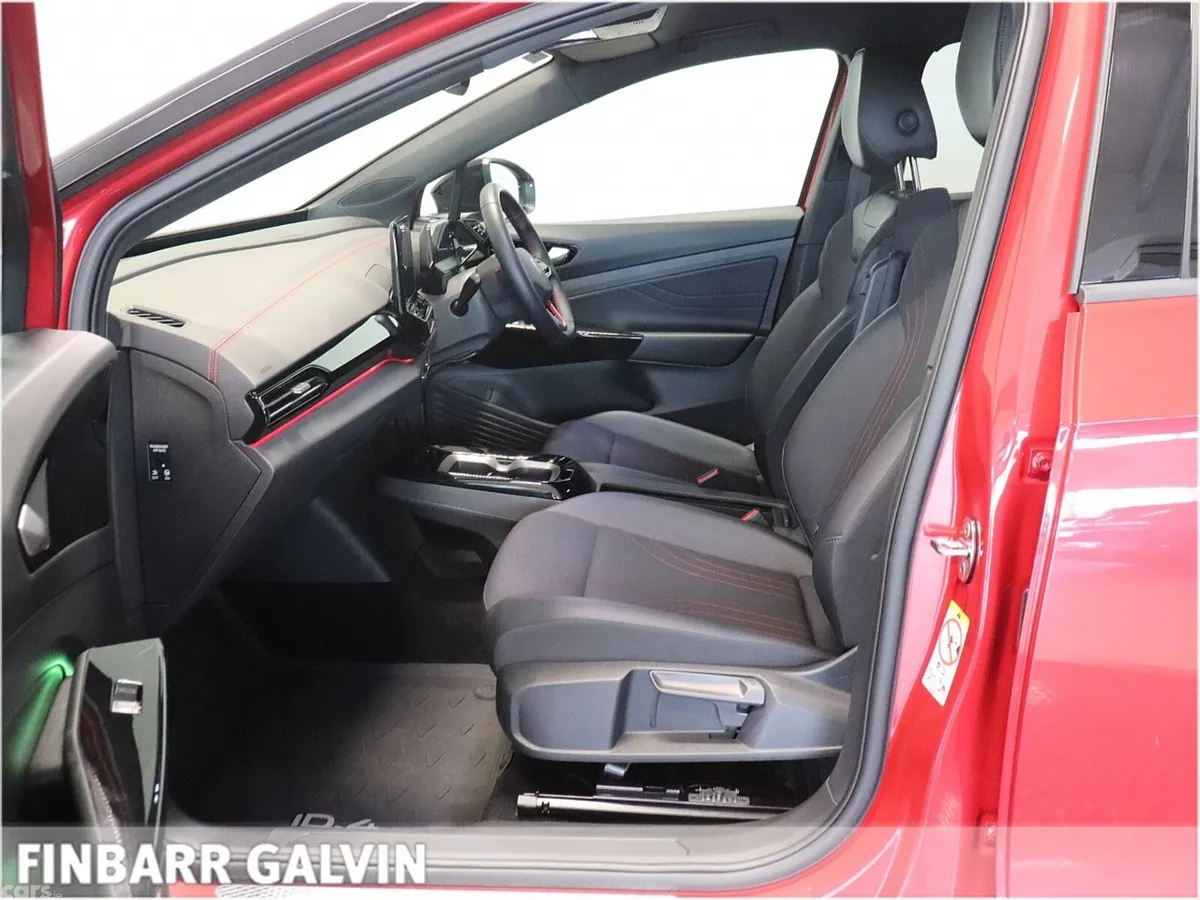 Volkswagen ID.4 Estate, Electric, 2023, Red