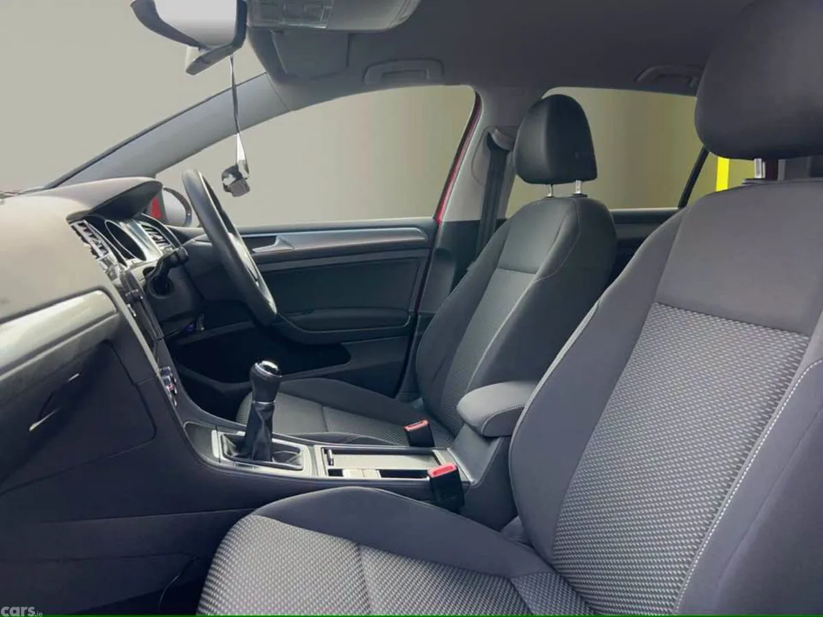Volkswagen Golf Hatchback, Diesel, 2020, Red