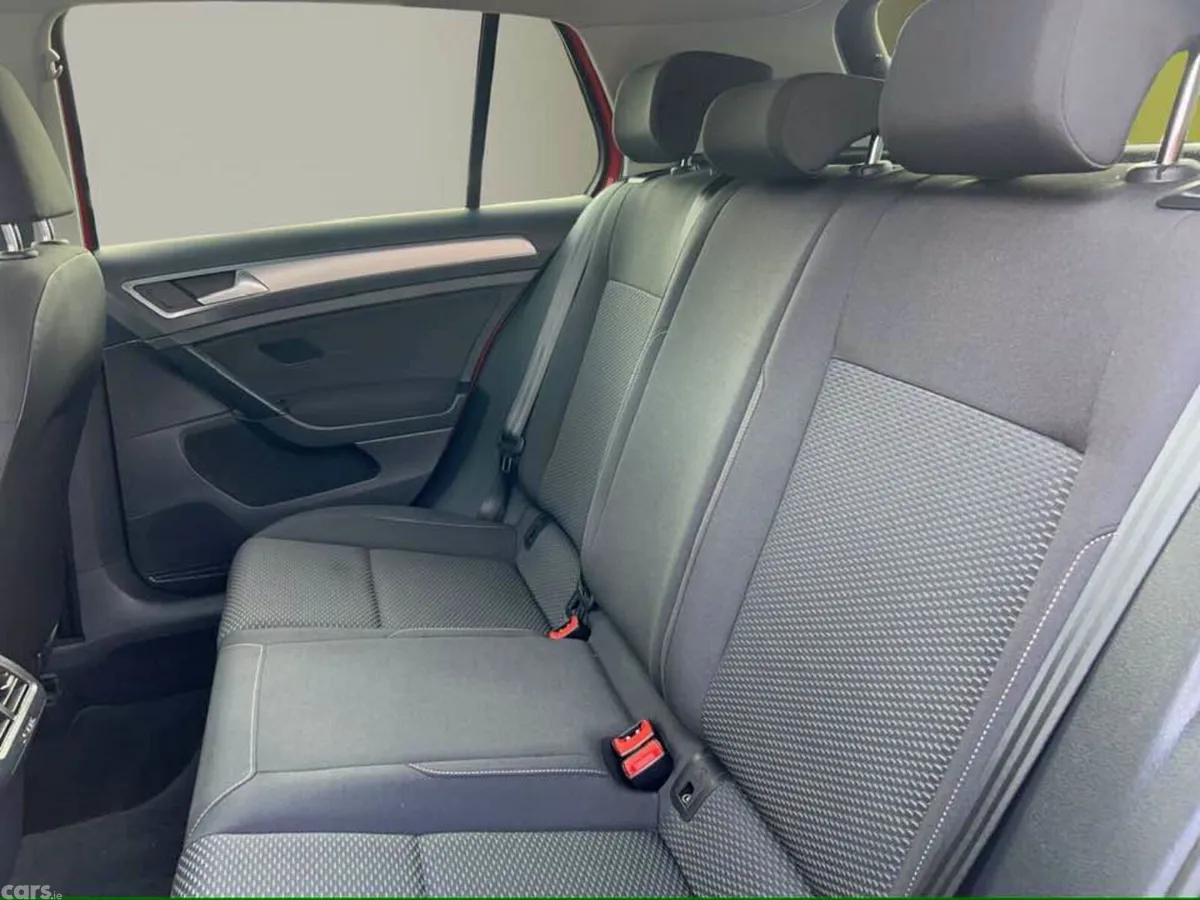 Volkswagen Golf Hatchback, Diesel, 2020, Red