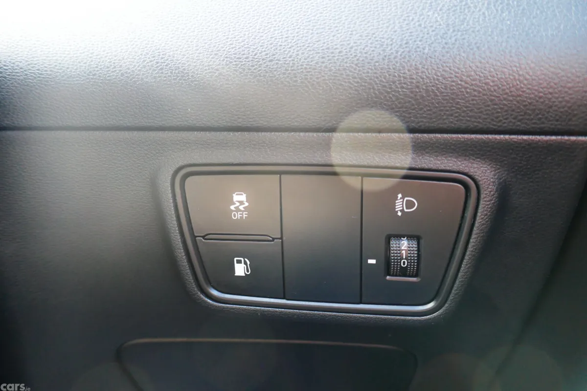 Hyundai Tucson SUV, Petrol Plug-in Hybrid, 2023, Silver