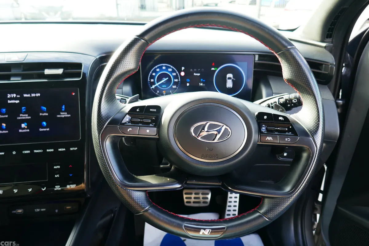 Hyundai Tucson SUV, Petrol Plug-in Hybrid, 2023, Silver