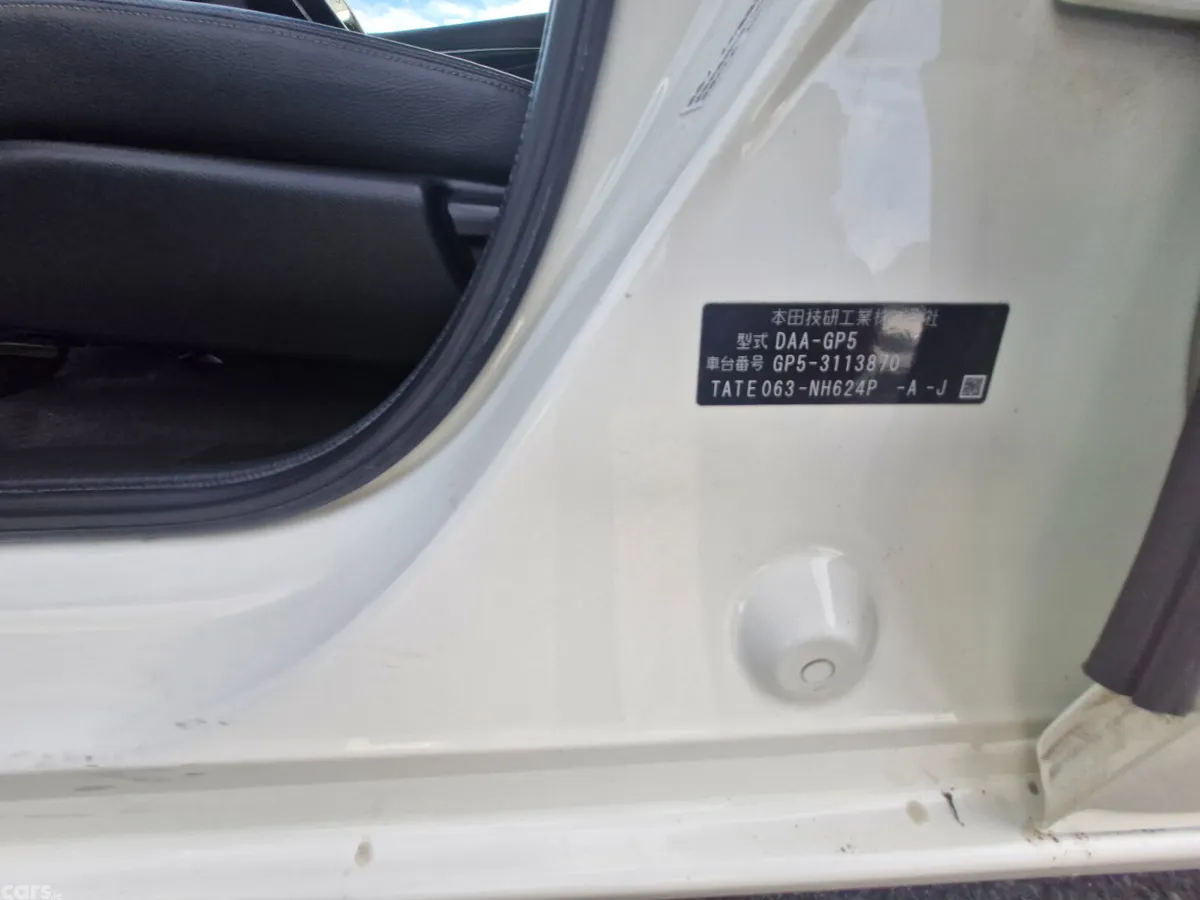 Honda Fit Hatchback, Petrol Hybrid, 2014, White