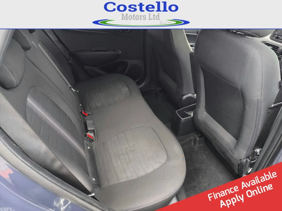 Hyundai i10 Hatchback, Petrol, 2021, Grey
