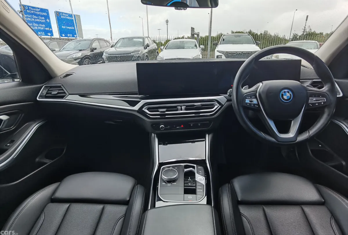 BMW 3-Series Saloon, Petrol Plug-in Hybrid, 2023, Black