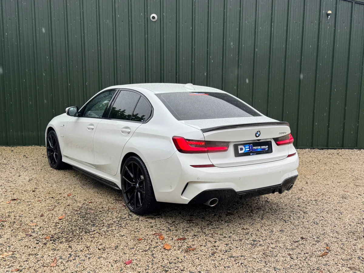 BMW 3-Series Saloon, Petrol Hybrid, 2021, White