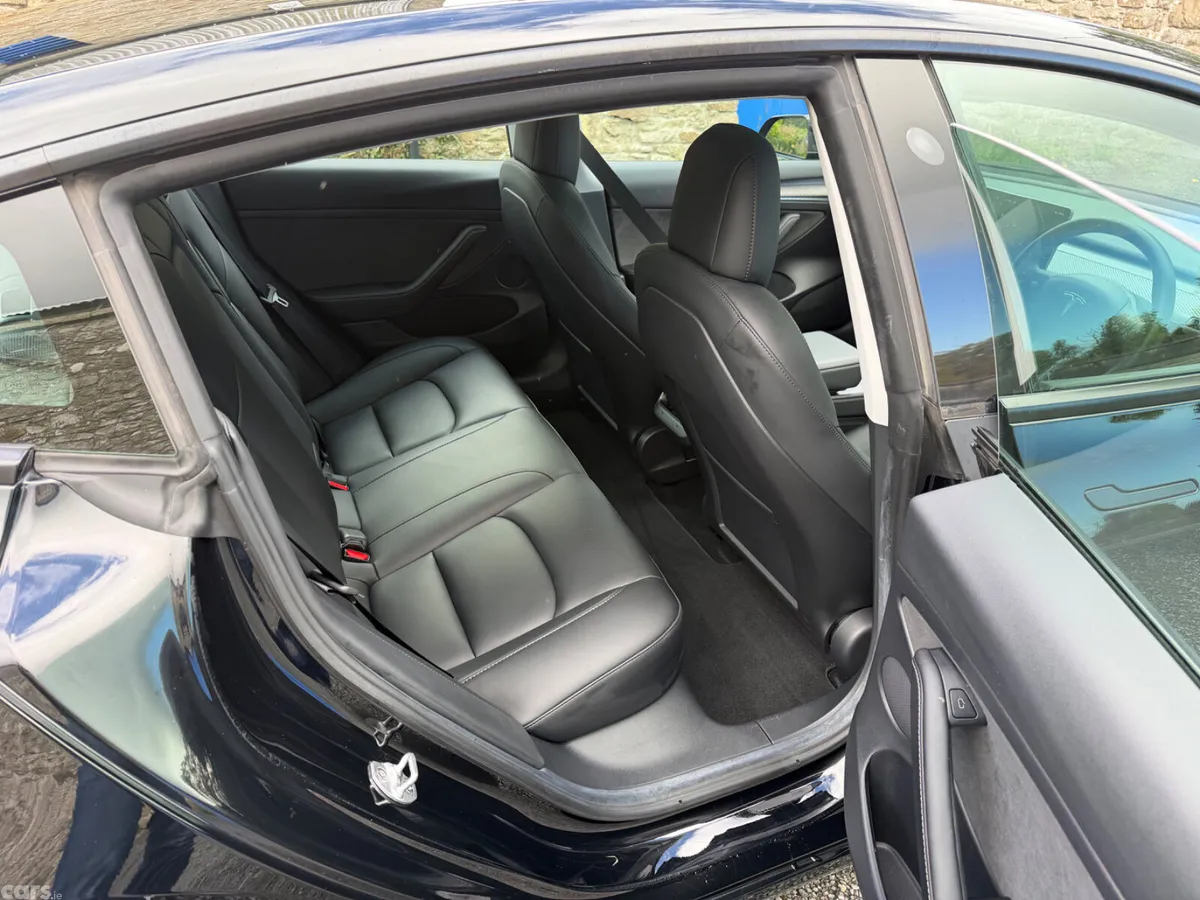 Tesla Model 3 Saloon, Electric, 2022, Black