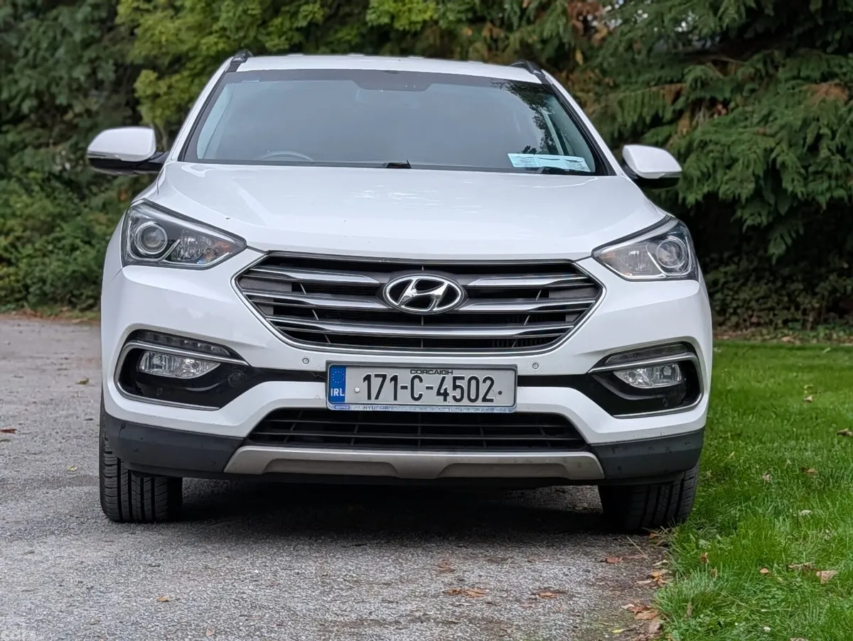 Hyundai Santa Fe SUV, Diesel, 2017, White