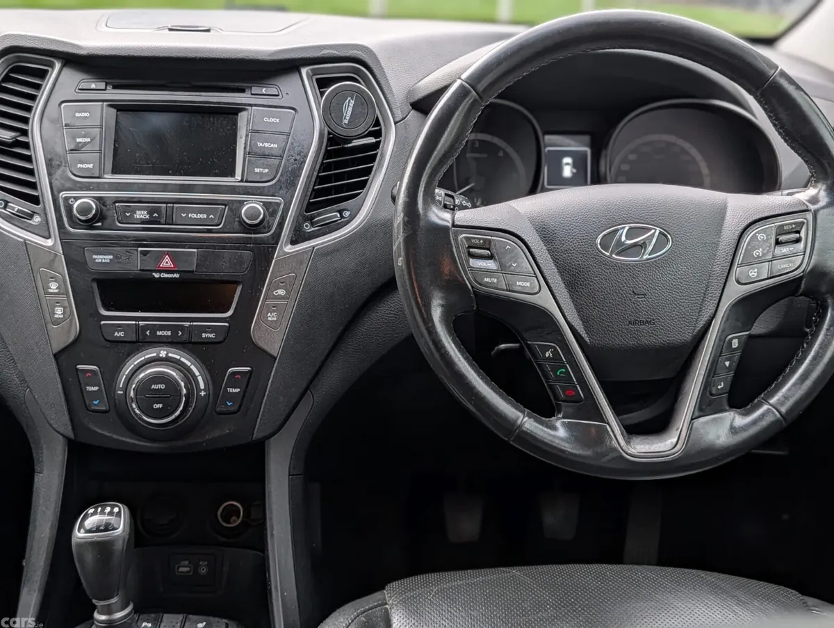 Hyundai Santa Fe SUV, Diesel, 2017, White